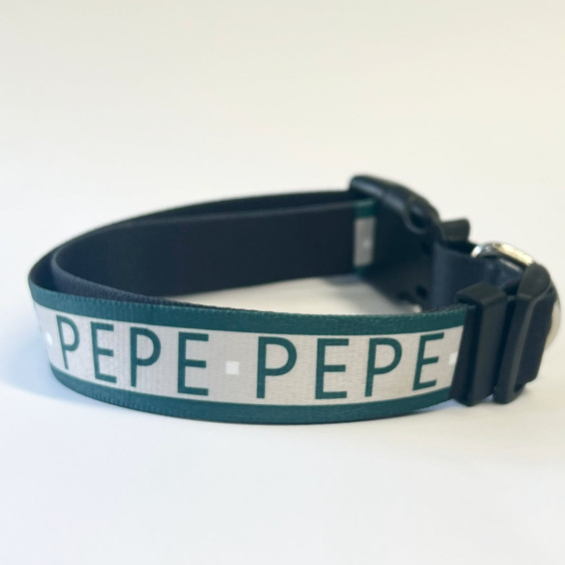 Green Personalised pet collar